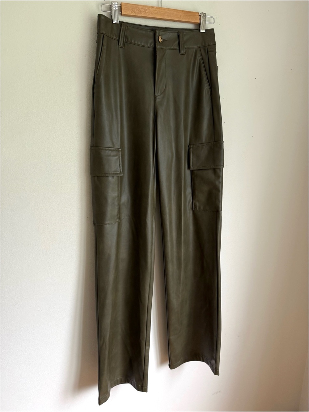 Zara Faux Leather Cargo Pants In Olive Green - Picture 4 of 7